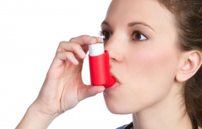 Tiotropium - první anticholinergikum pro dlouhodobou léčbu astmatu
